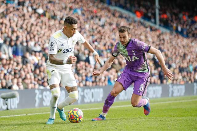 2026上海乒乓球嘉年华开幕 乒乓名将点赞全民观赛参赛新体验